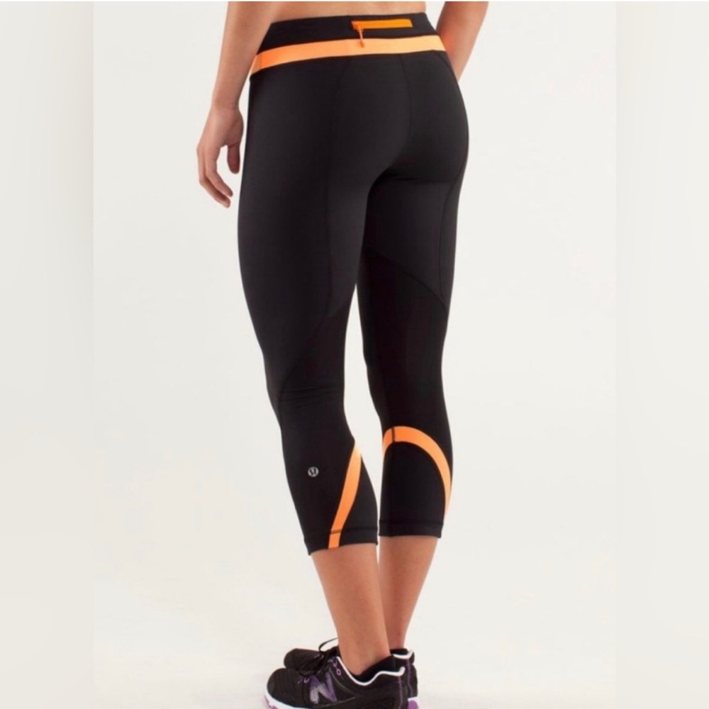 Lululemon Run Inspire Crop II Size 6